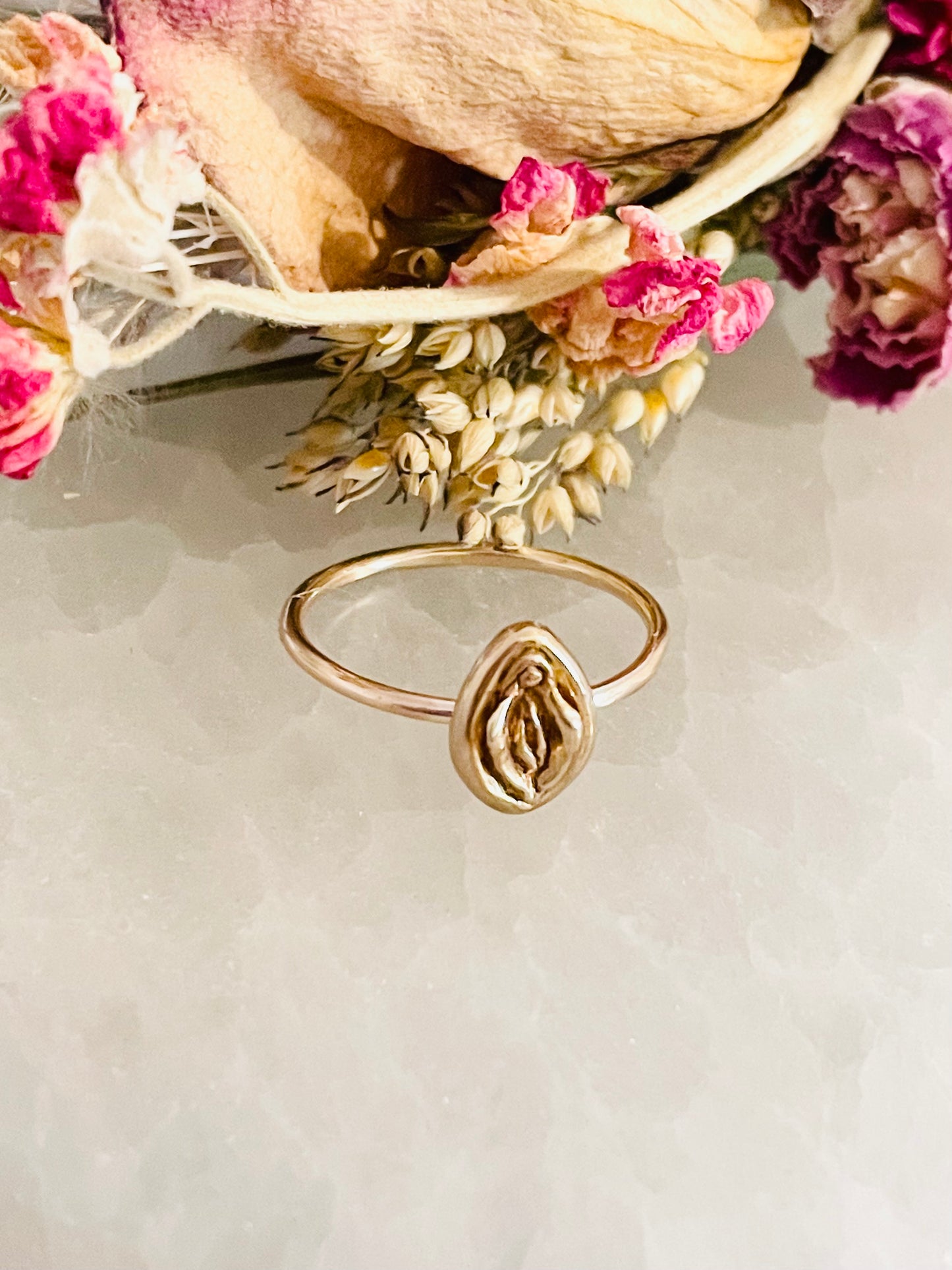 Yoni Ring- Pussy Ring, Vulva Ring, Feminist Ring, Empowerment-Vagina Ring-Silver & Gold