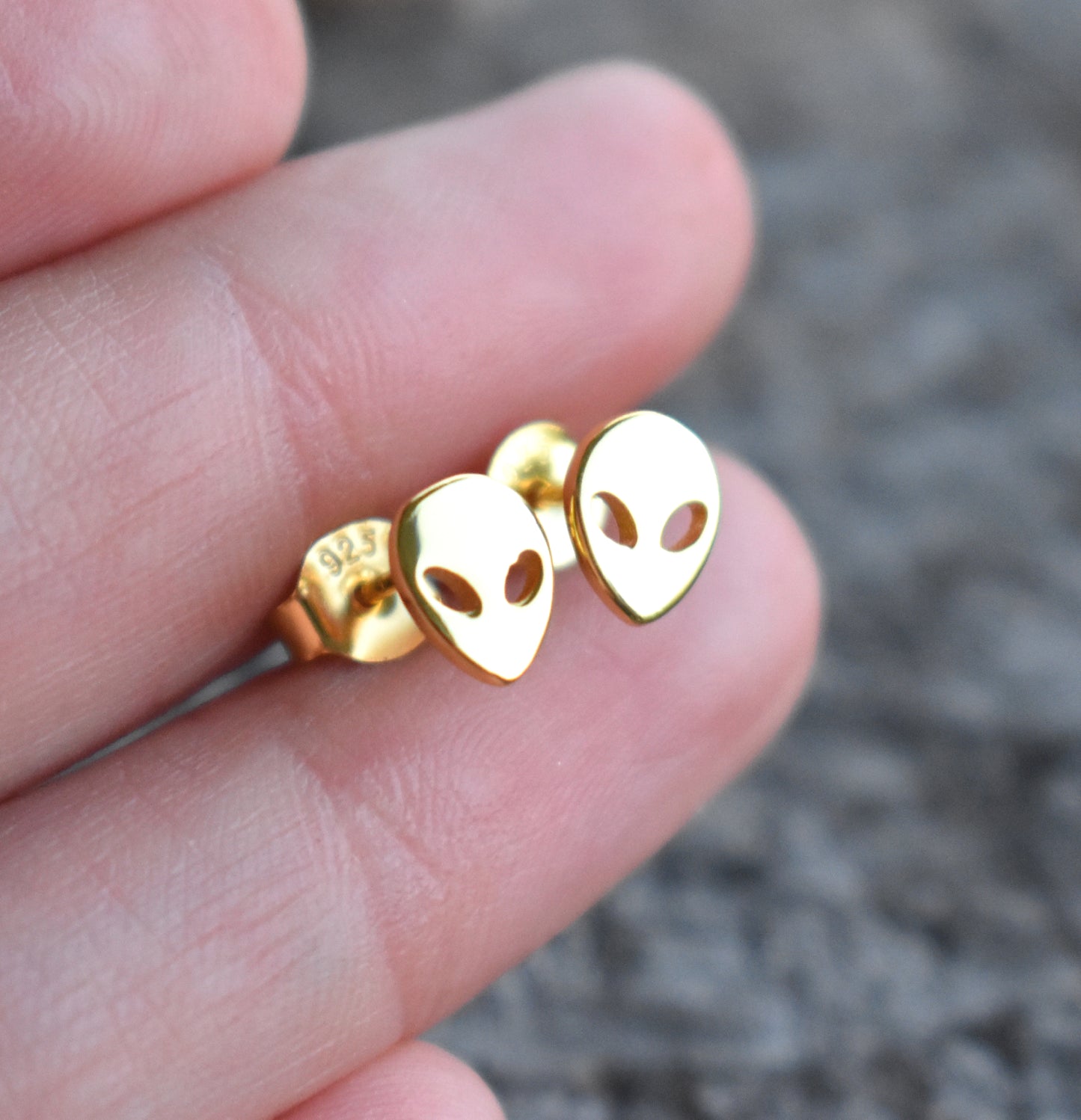 Gold Alien Stud Earrings-18k