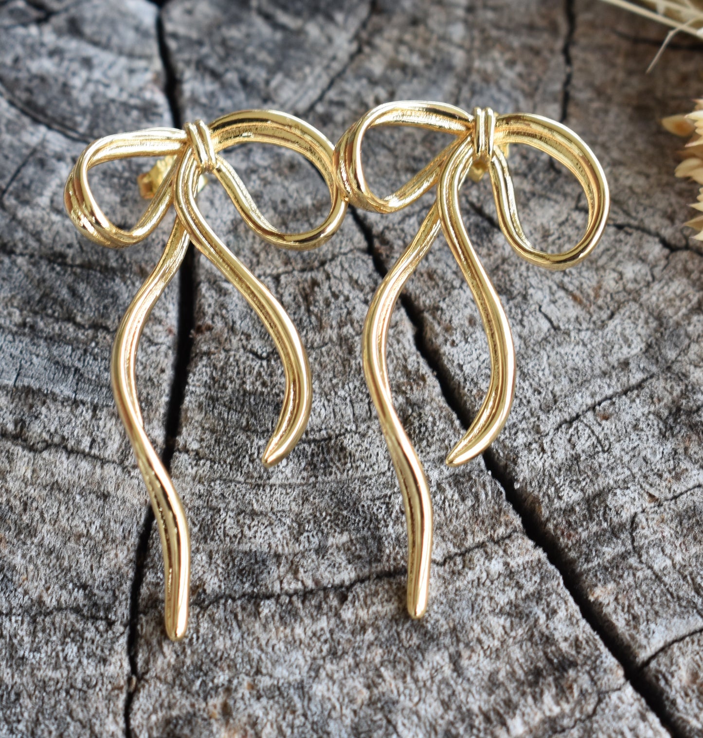 Gold Bow Ribbon Earrings