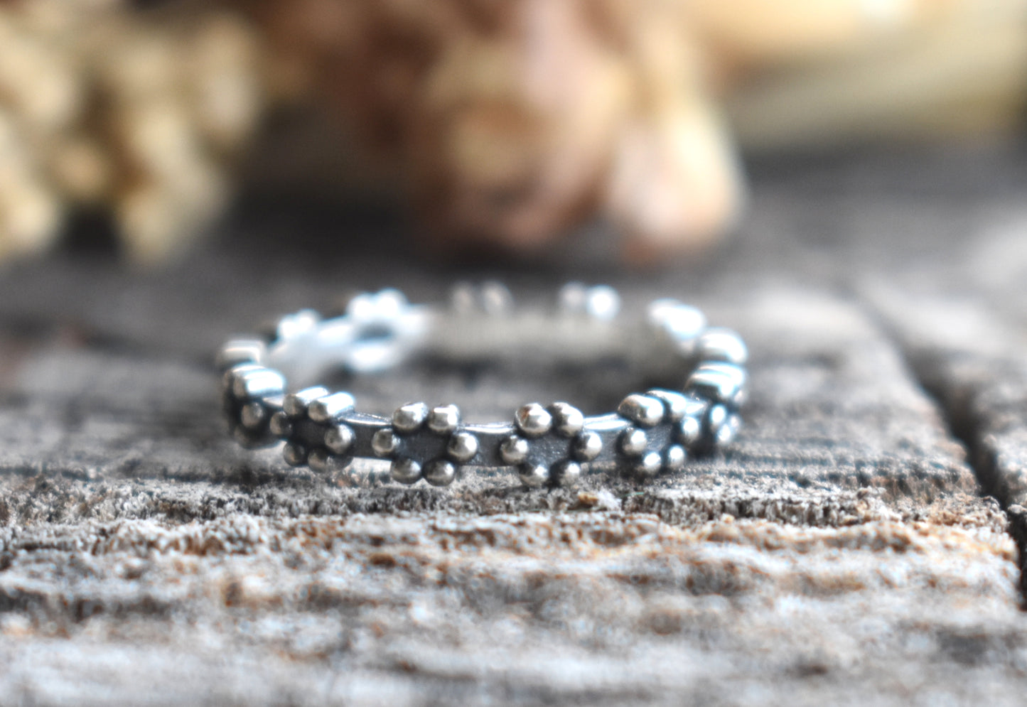Dotted Flower Ring Band-Sterling Silver