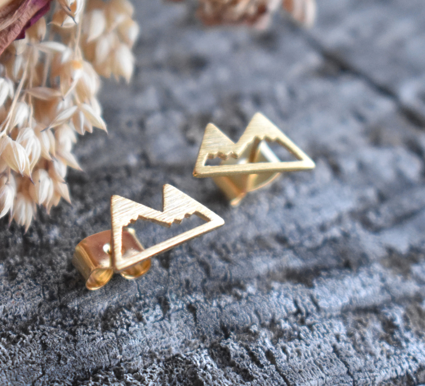 Gold Mountain Stud Earrings-18k