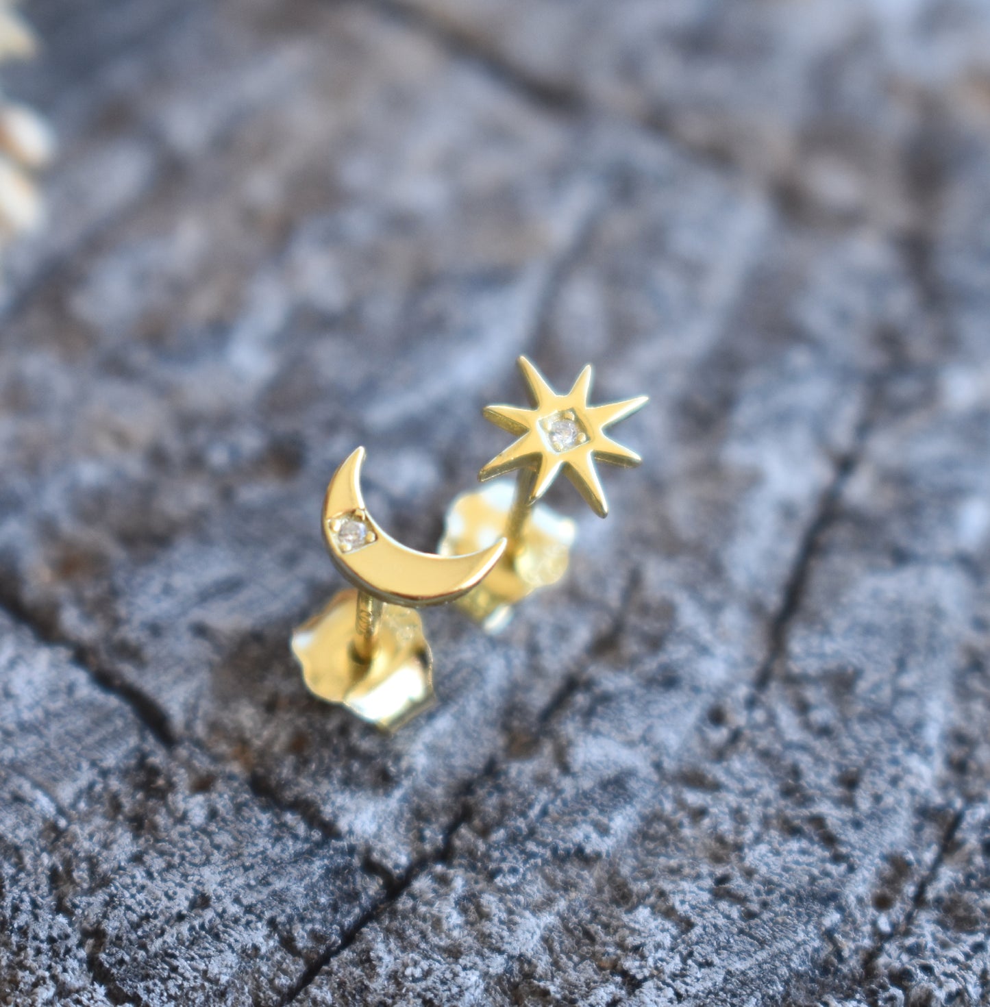 Gold Moon & Star Stud Earrings-18k