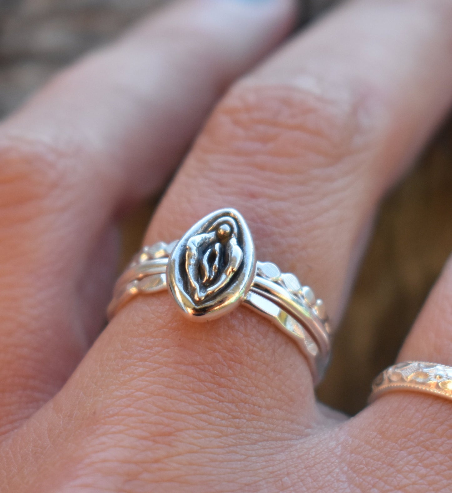 Yoni Ring- Pussy Ring, Vulva Ring, Feminist Ring, Empowerment-Vagina Ring-Silver & Gold
