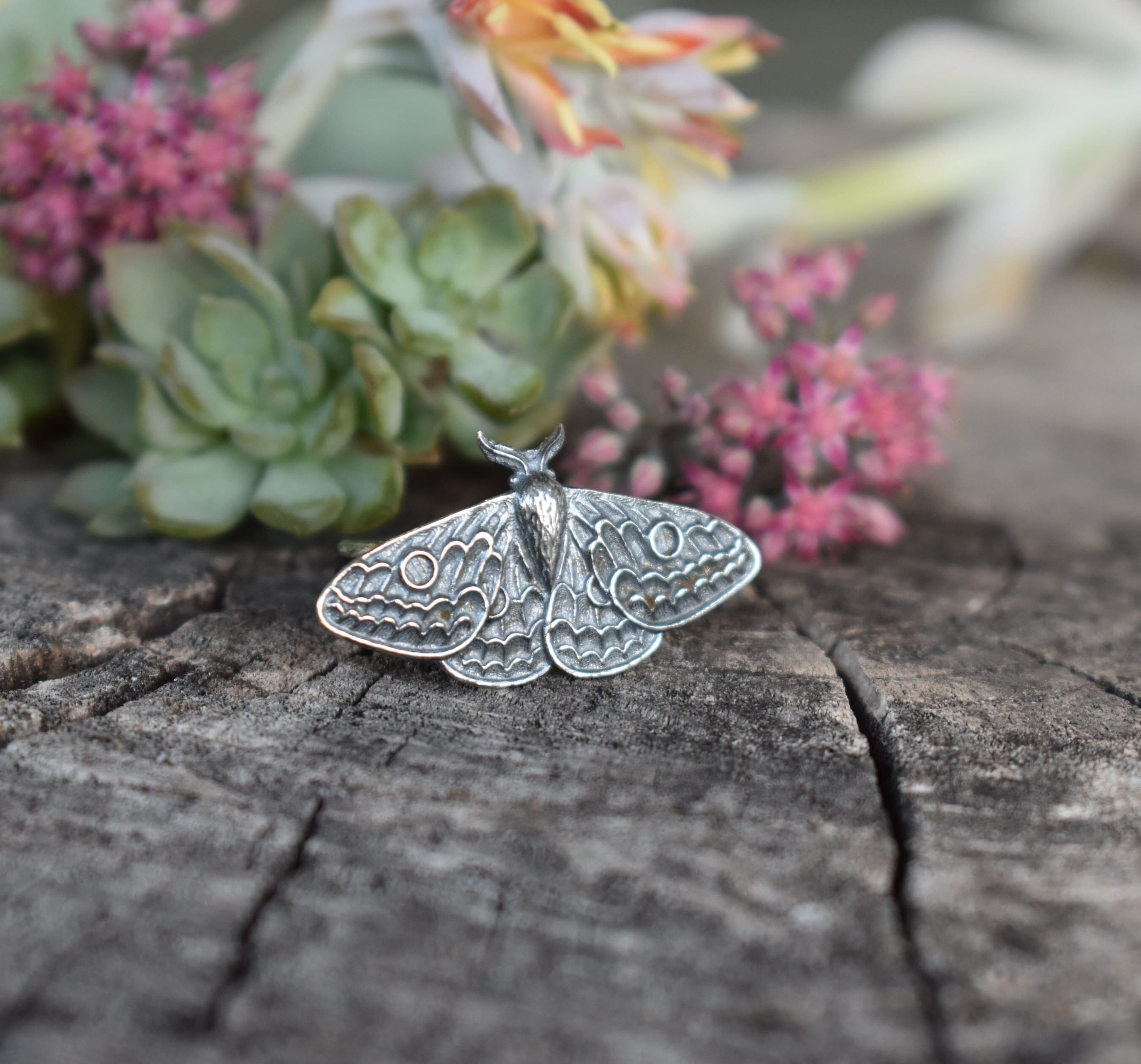 Tibetian Silver Butterfly Moth Insect Ring popular size adjustable