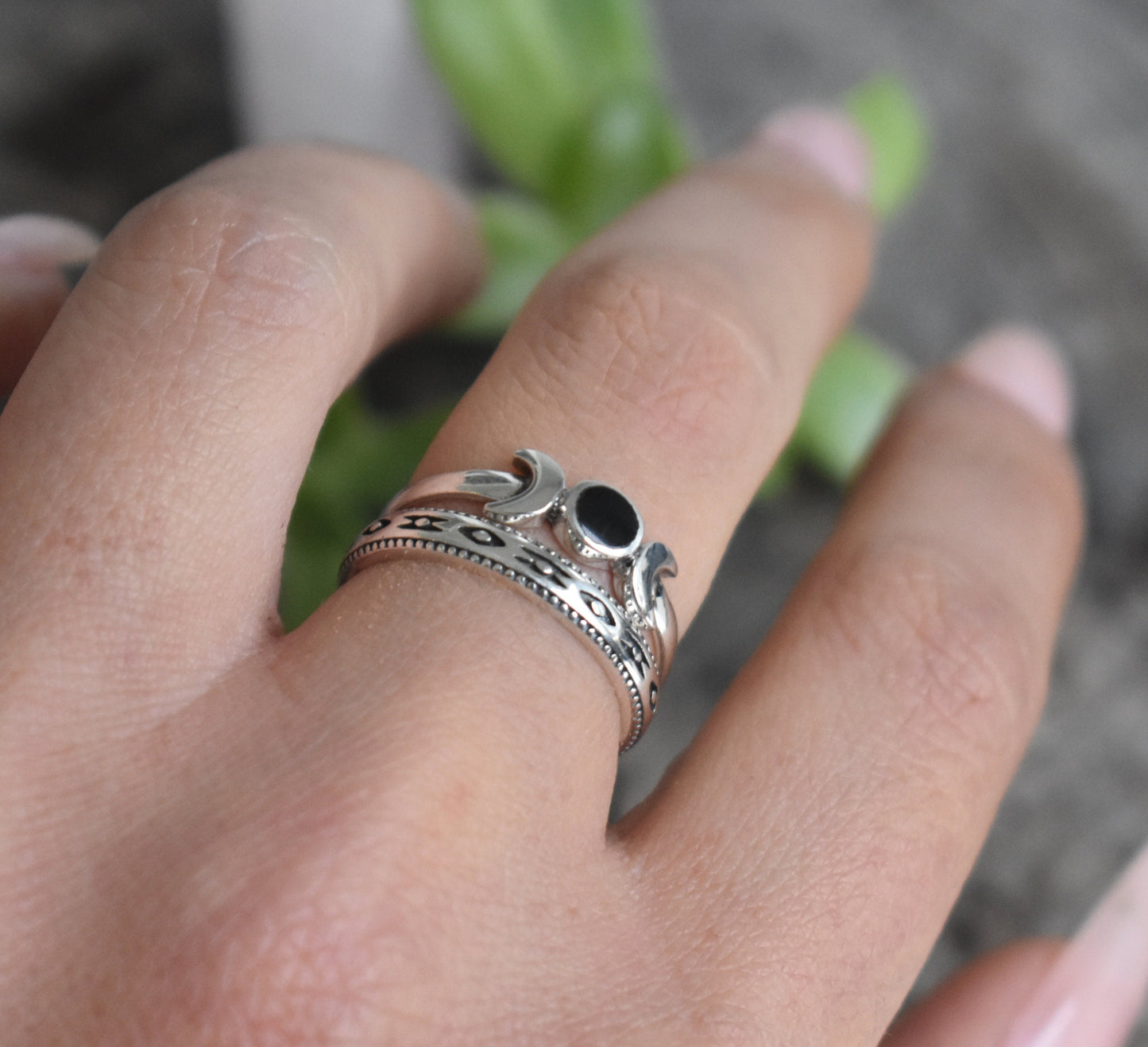 Black Onyx Moon Ring- Luna ring, Moon Phase Ring, Root Chakra Ring-Silver Ring