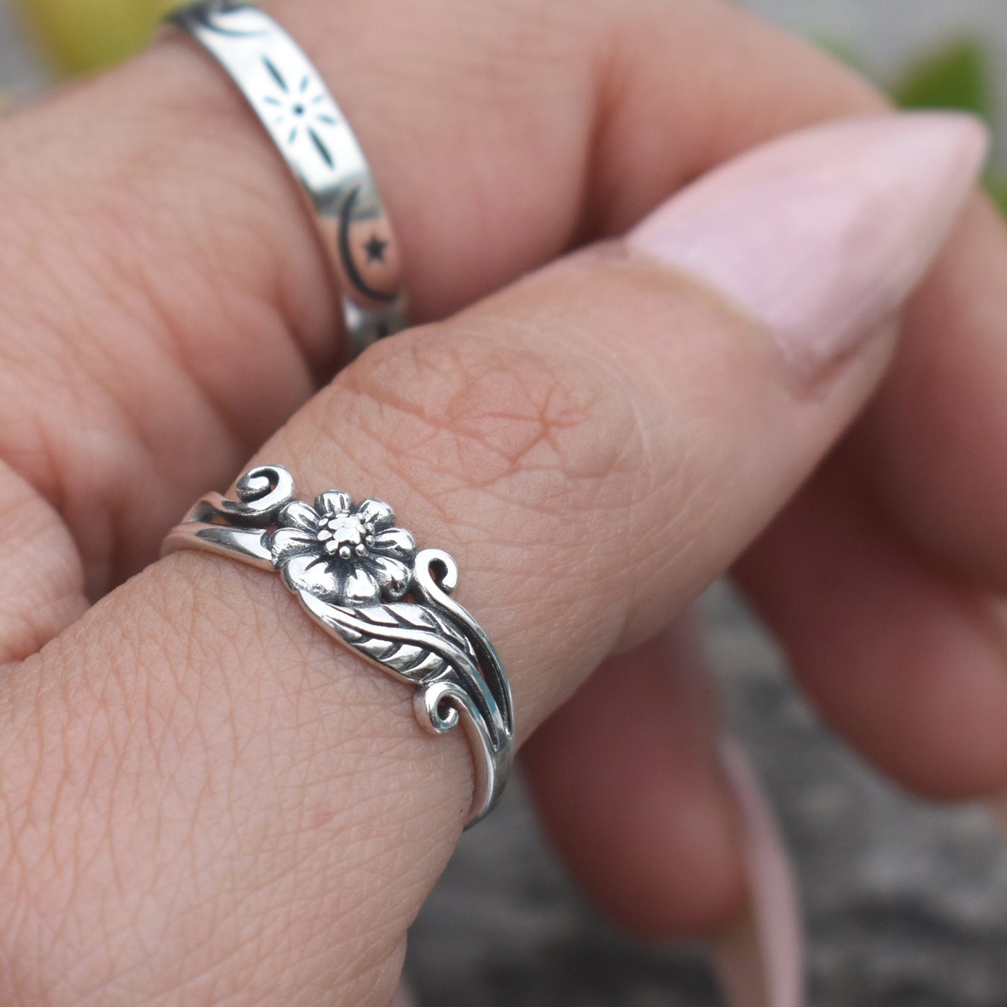 Flower Ring- Floral Ring, Daisy Ring, Y2k Ring- Cottagecore-Sterling Silver Ring