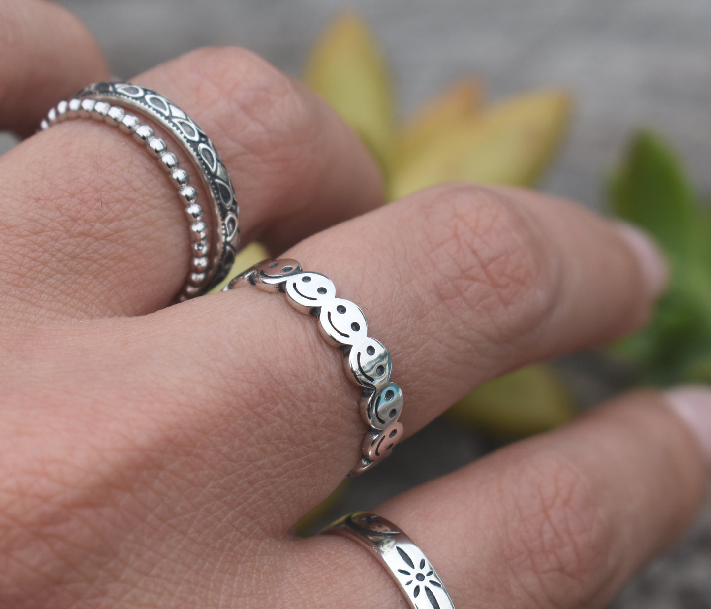 Smiley Face Ring- Emoji Ring, Happy Face Ring, Y2k Ring- Silver Happy Face