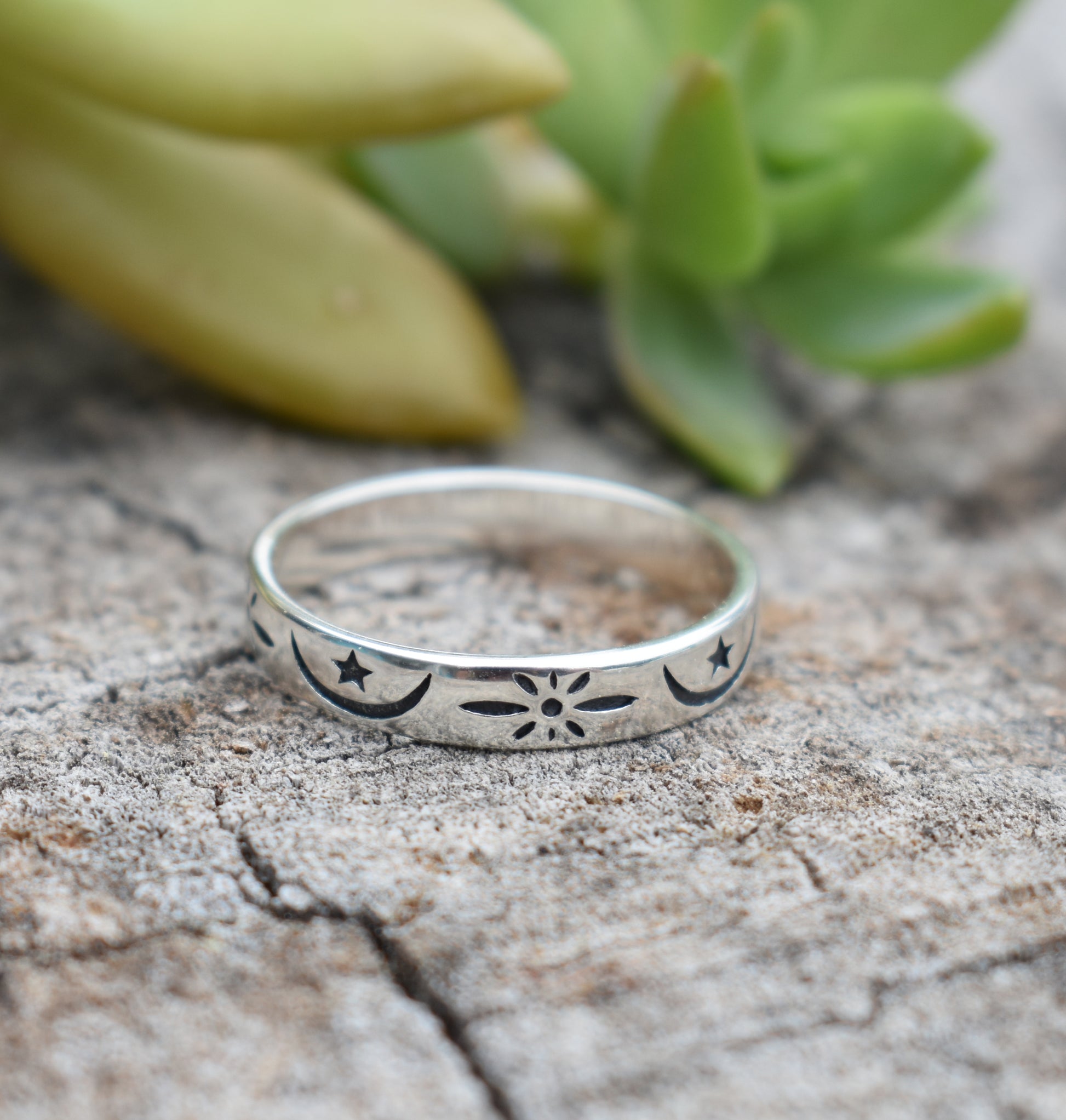 Star and Moon Ring