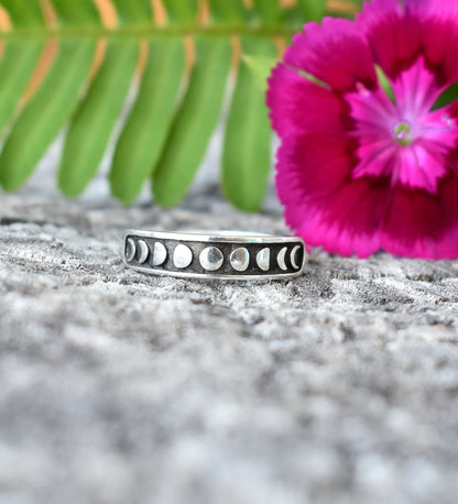 Moon Phase Ring- Moon Phase Jewelry, Silver Moon Ring, Luna Ring, Witchy Ring