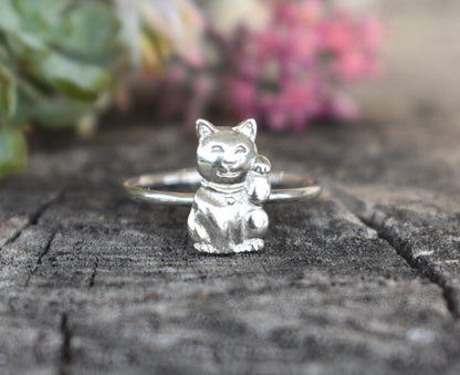 Lucky Cat Ring- Silver Cat Ring, Good Luck Cat, Maneki Neko Ring- Cat Lovers