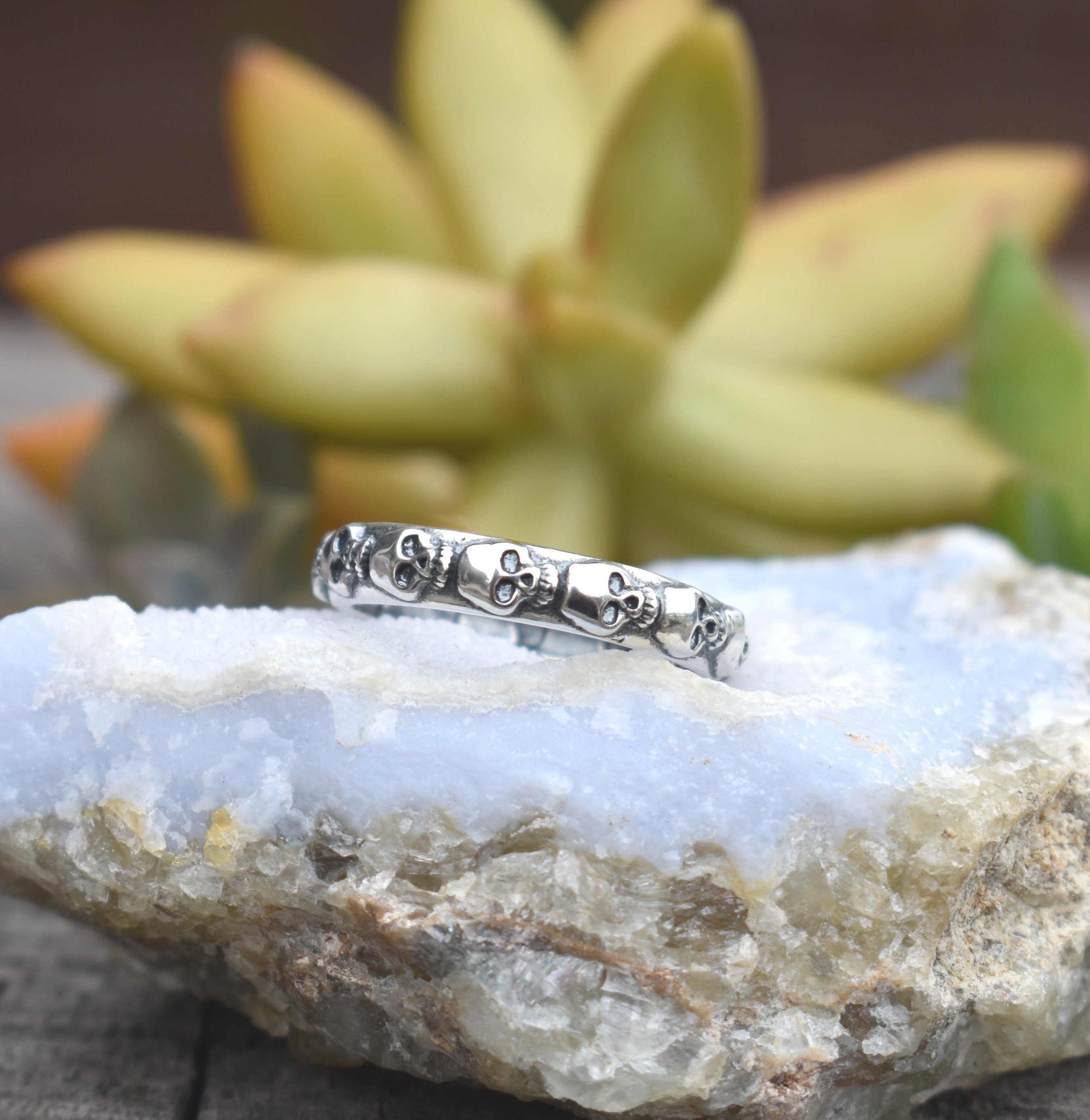 Skull Ring- Skull Eternity Band, Day of the Dead Ring, Halloween Ring ...