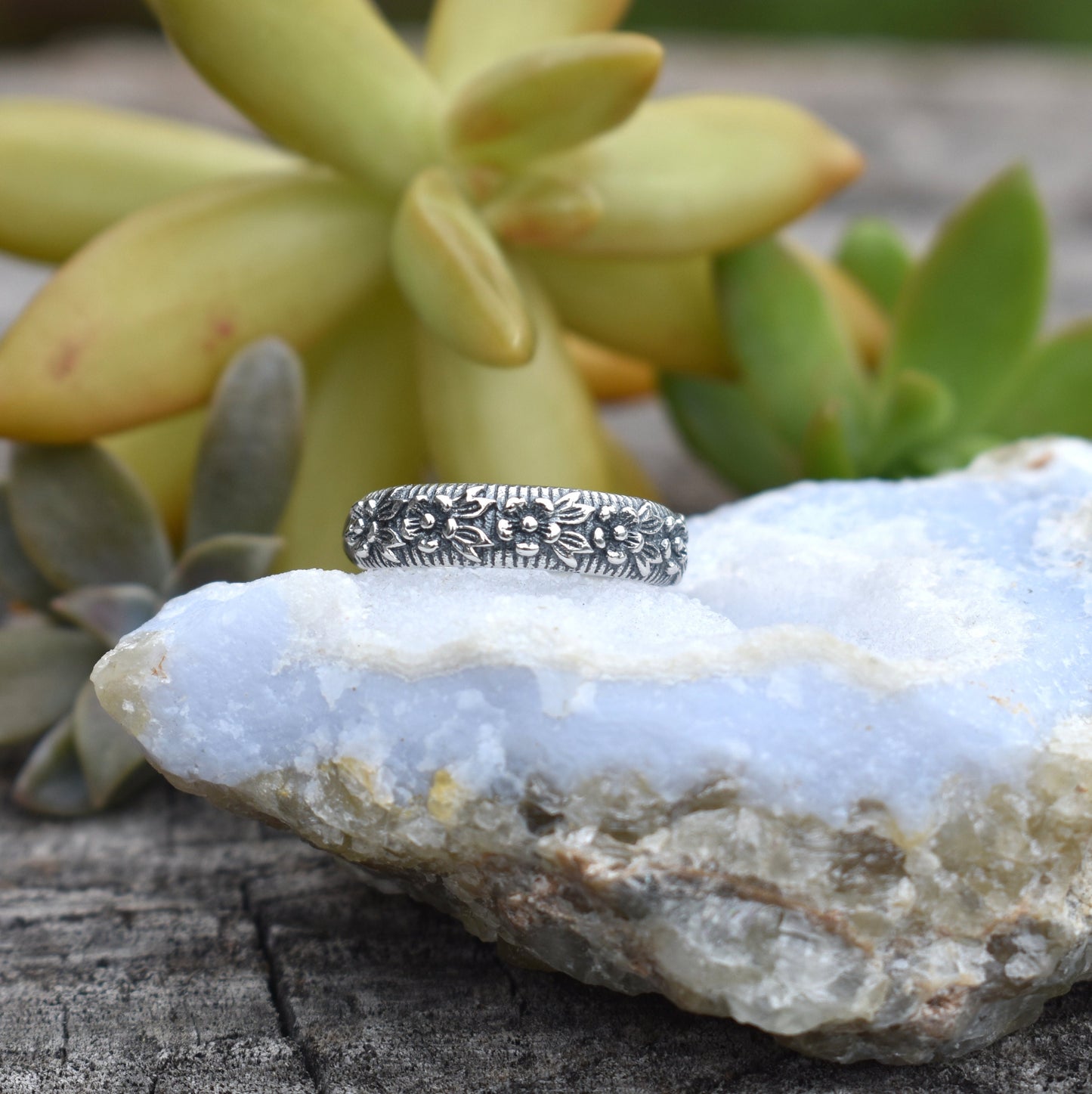 Floral ring- Flower Ring, Floral band, Y2k Ring, Flower Child, Cottagecore-Silver Ring